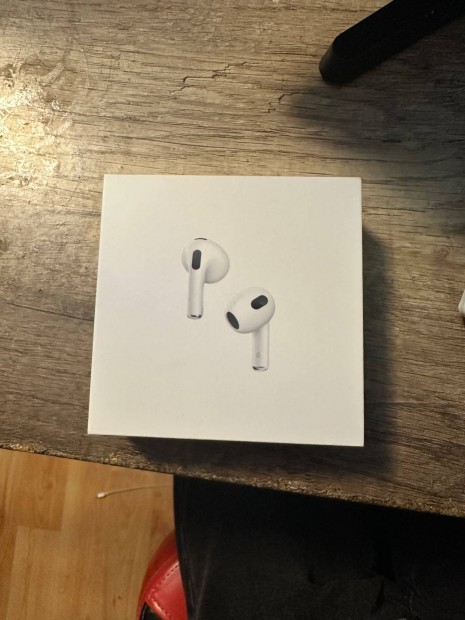 [Elad] Apple Airpods (3.genercis)